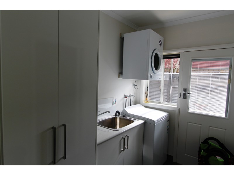 5 Glenavon Ave, Cobram VIC 3644