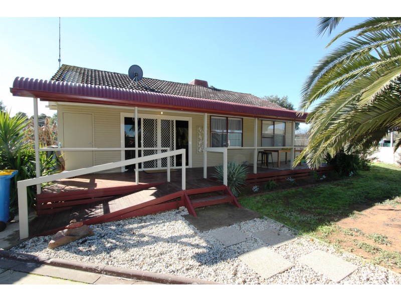 7 Christie Ave, Cobram VIC 3644