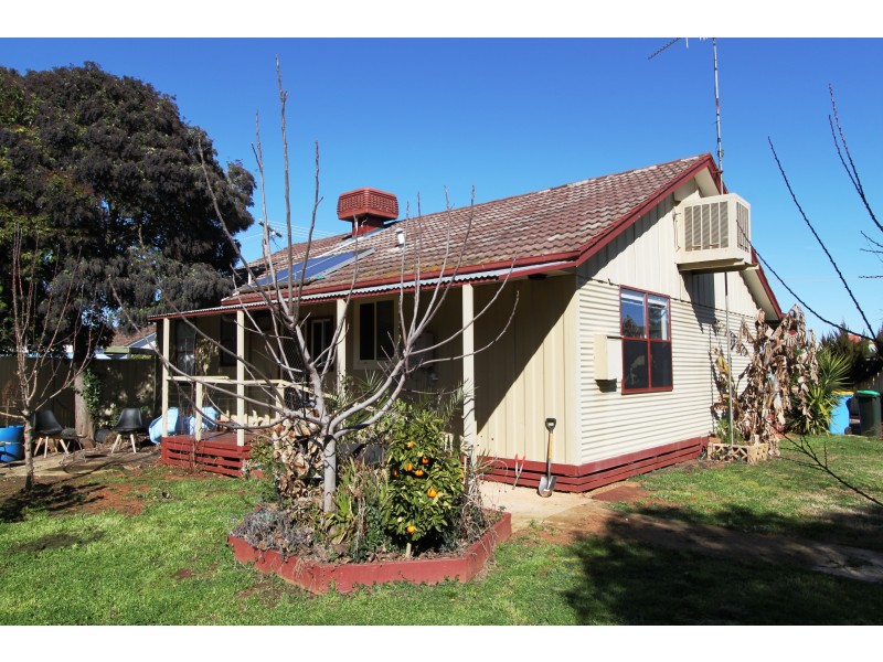 7 Christie Ave, Cobram VIC 3644