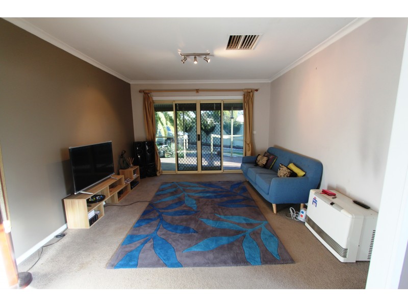 7 Christie Ave, Cobram VIC 3644