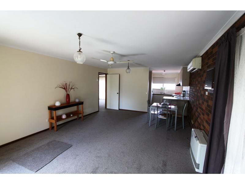 2/79 Collie Street, Barooga VIC 3644