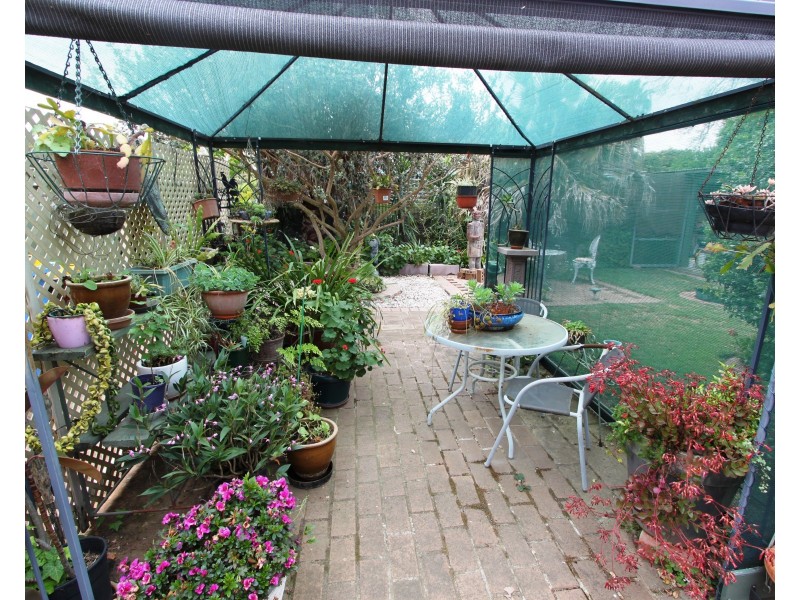 2 Hughes St, Barooga NSW 3644