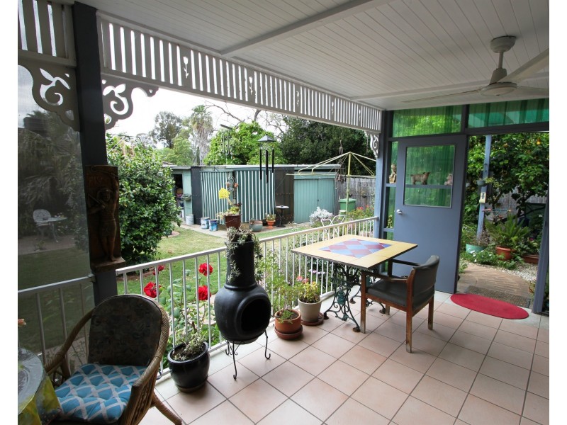 2 Hughes St, Barooga NSW 3644