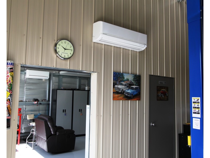 4 Manse Rd, Cobram VIC 3644