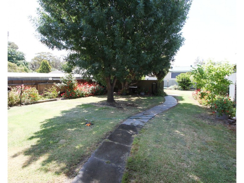 89 Main St, Strathmerton VIC 3641