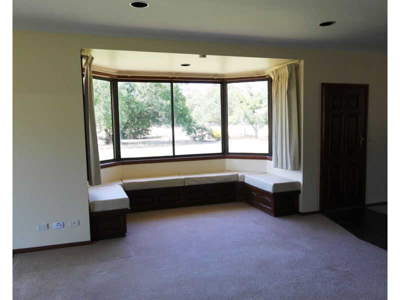 116 Murray St, Tocumwal NSW 2714