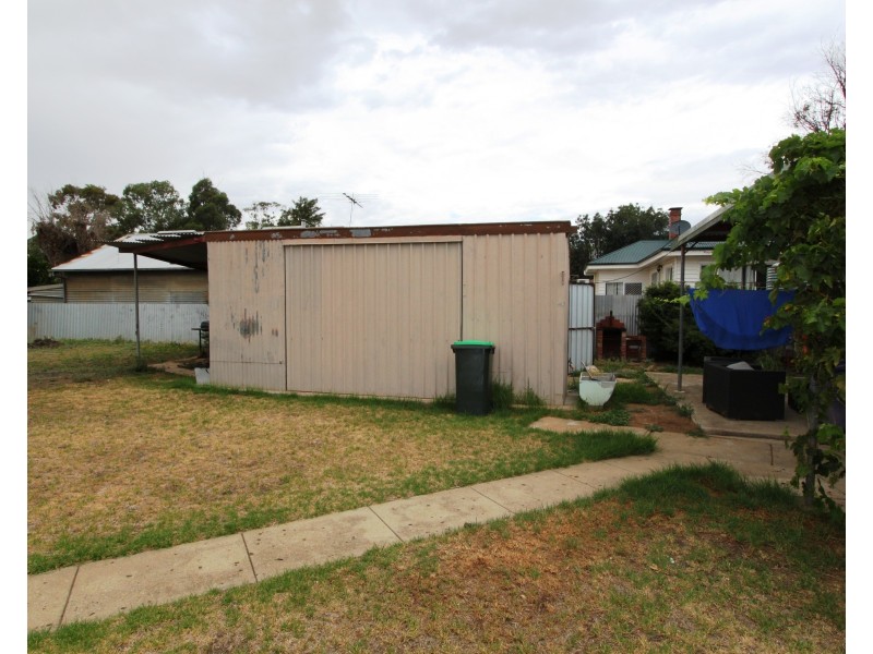 72 William St, Cobram VIC 3644