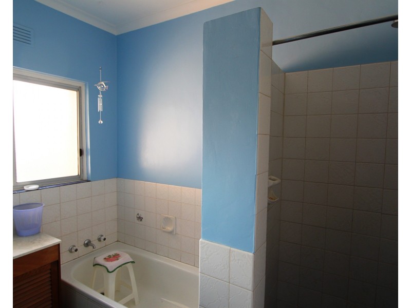 10 Lirrk St, Cobram VIC 3644