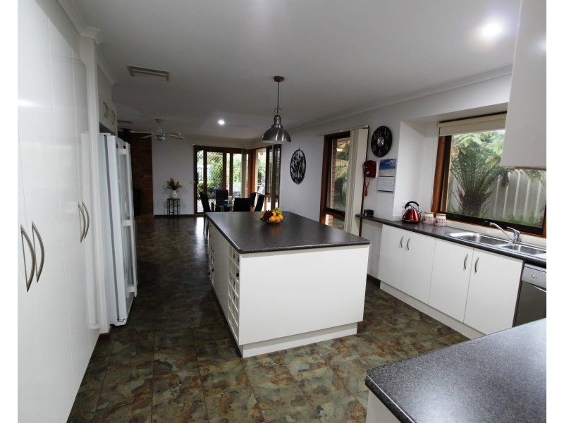6 Anvil St, Cobram VIC 3644