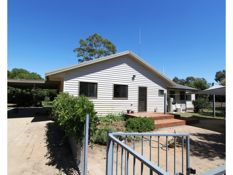 1622 Numurkah Rd, Strathmerton VIC 3641