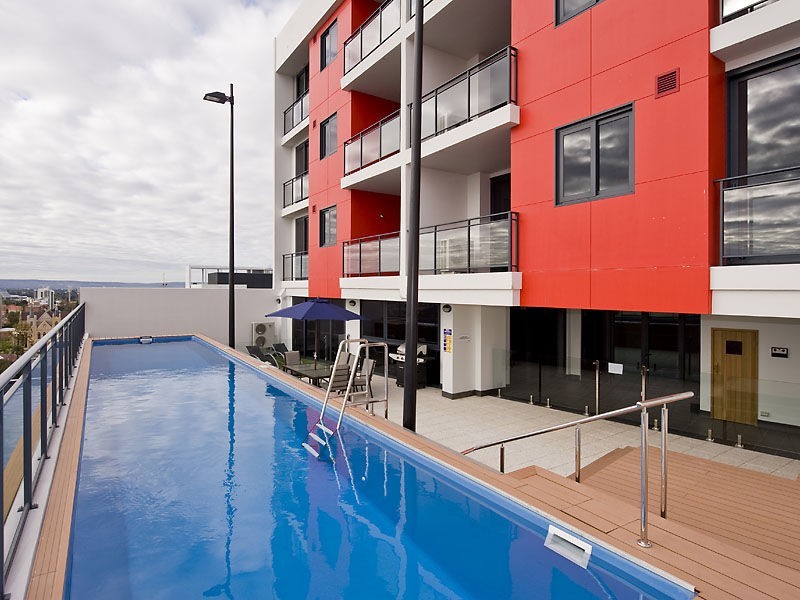 Perth WA 6000