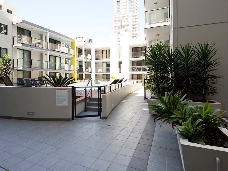 Perth WA 6000