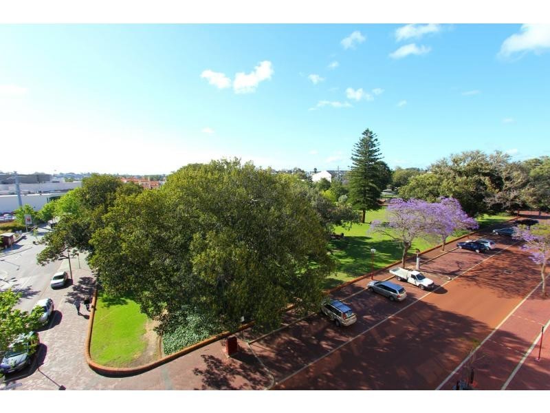 Perth WA 6000