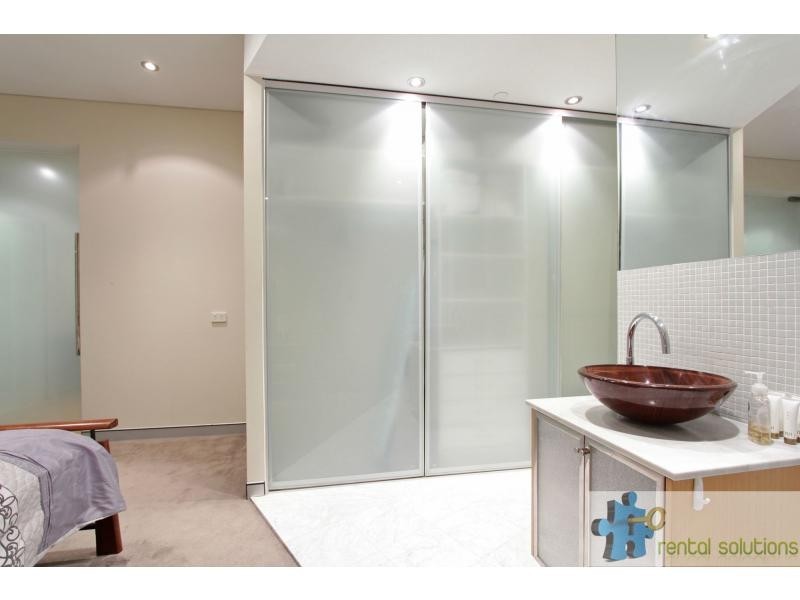 Perth WA 6000