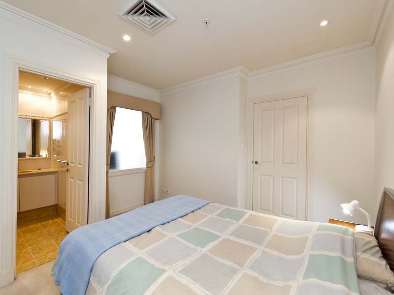 Perth WA 6000