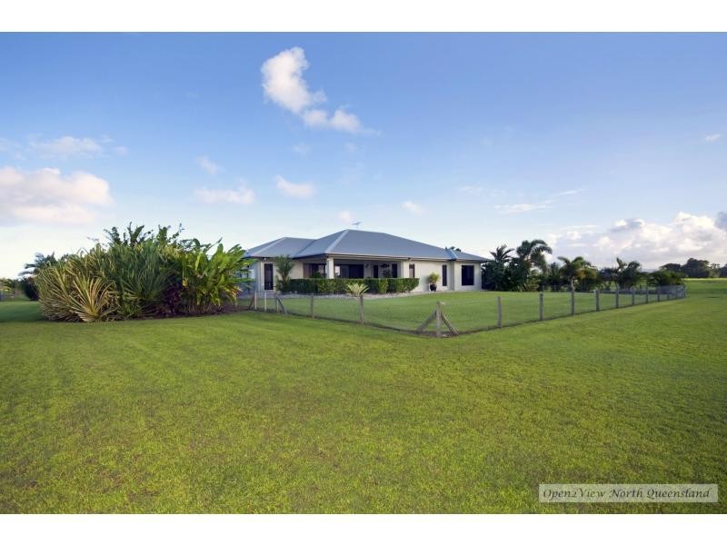 Etty Bay QLD 4858