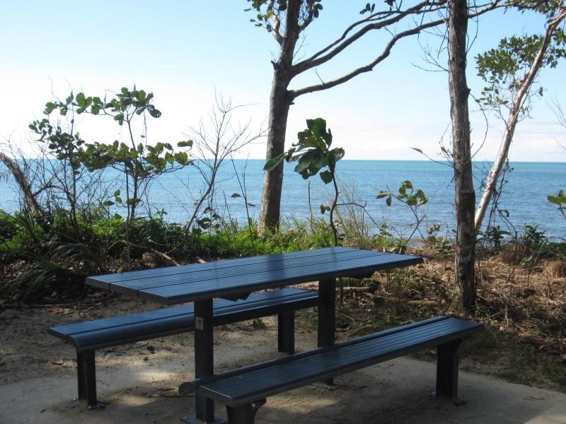 Flying Fish Point QLD 4860