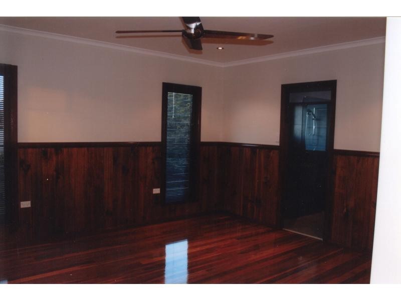 Flying Fish Point QLD 4860