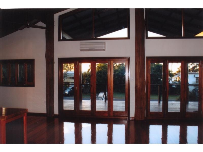 Flying Fish Point QLD 4860