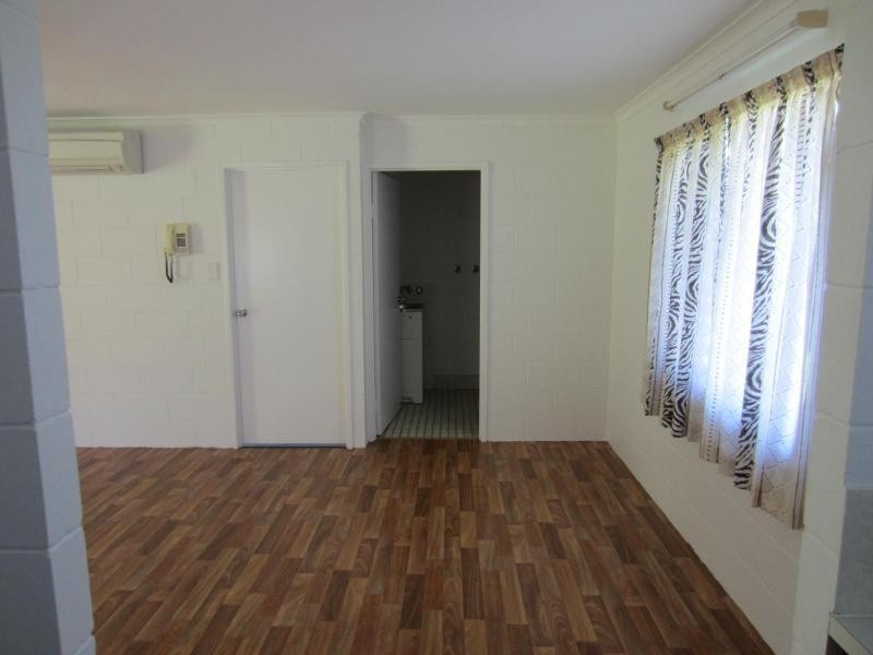 18 BINDON Street, Flying Fish Point QLD 4860
