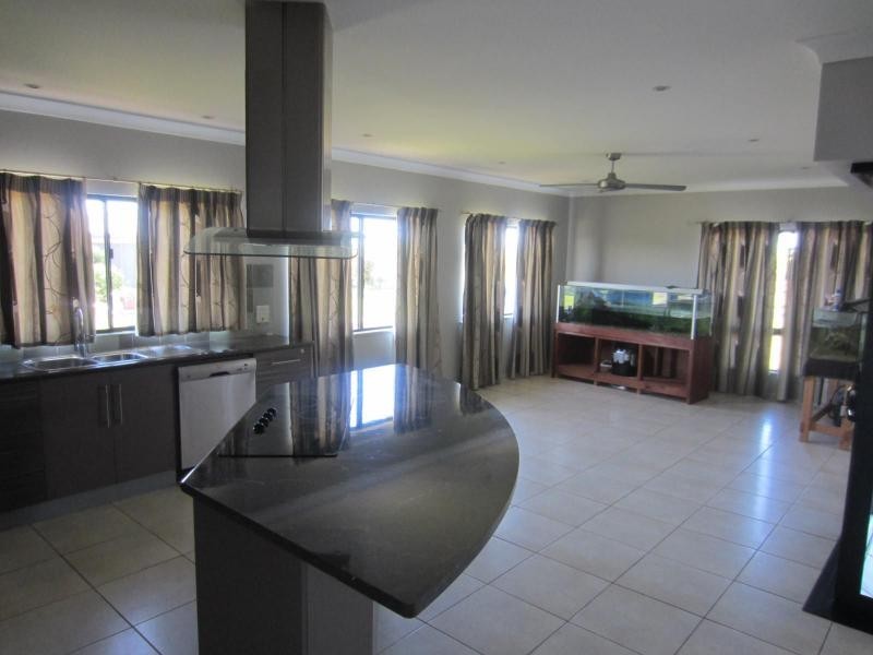 40 REYNOLDS Road, Innisfail Estate QLD 4860