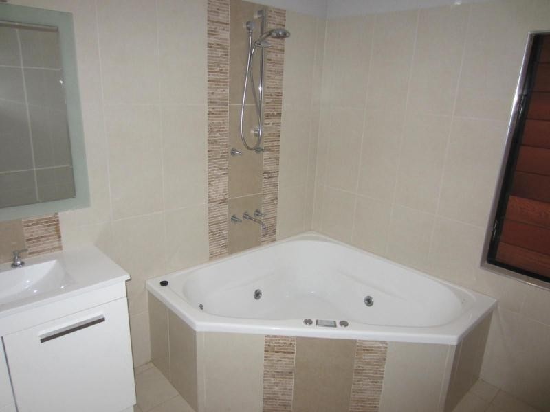 40 REYNOLDS Road, Innisfail Estate QLD 4860