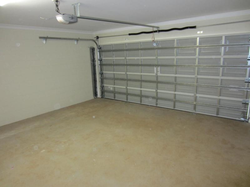 27 BELVEDERE Avenue, Belvedere QLD 4860