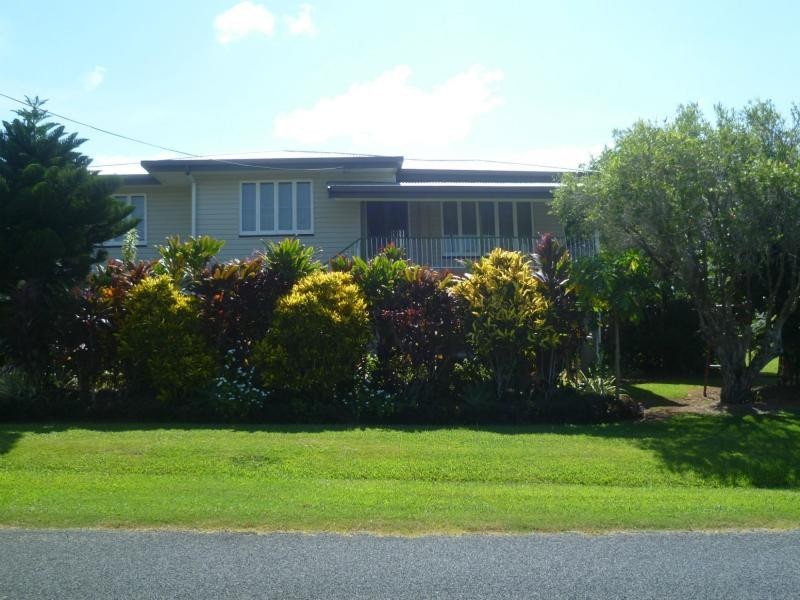 East Innisfail QLD 4860