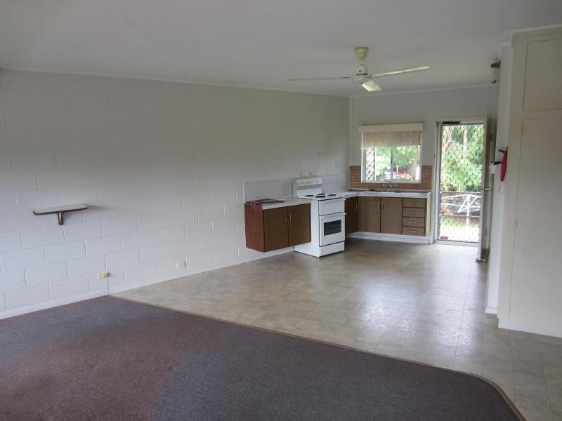 2/6 The Corso, Innisfail Estate QLD 4860
