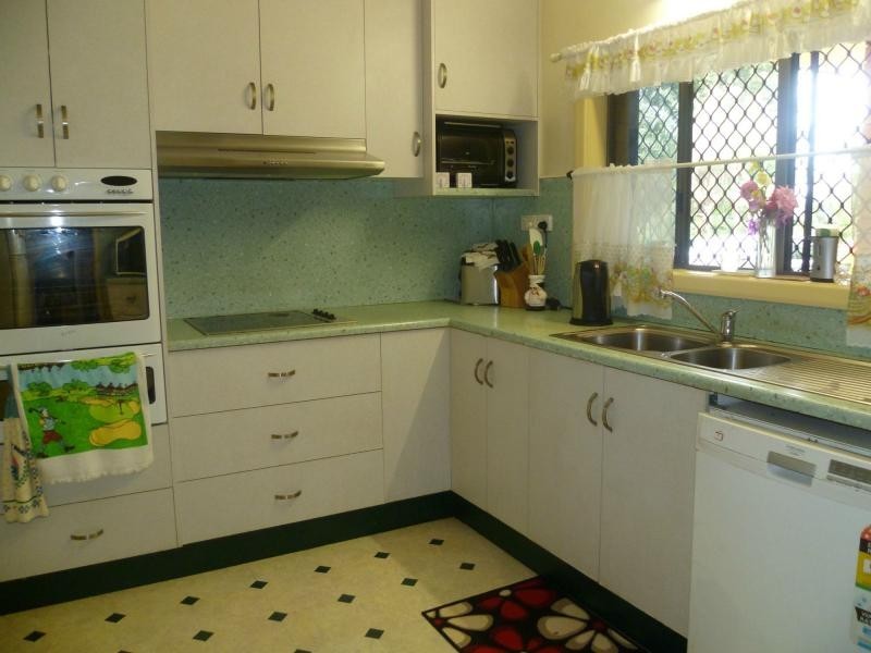000 STOTTERS Road, STOTERS HILL, Pin Gin Hill QLD 4860