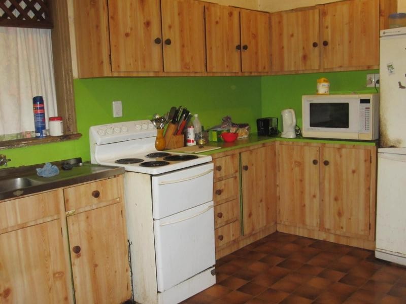 26 MIDDLE Avenue, South Johnstone QLD 4859