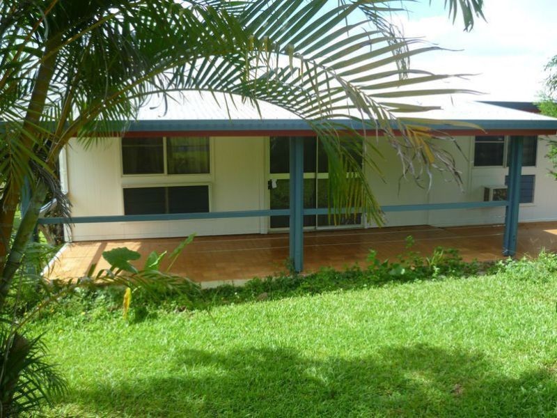 42 BELLA VISTA Avenue, Belvedere QLD 4860