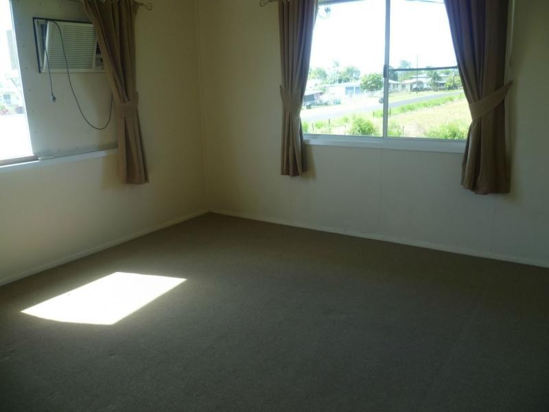 52 HOWE Street, Webb QLD 4860