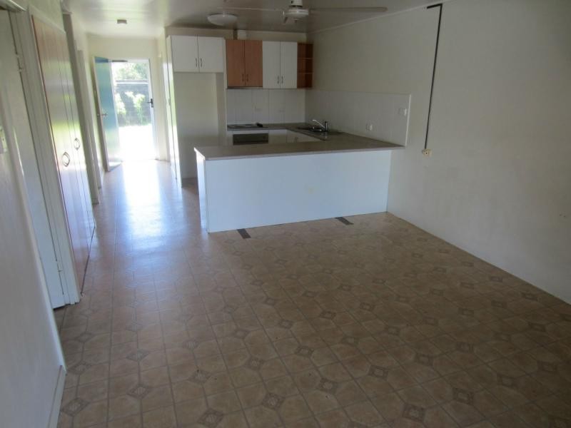 1/6 COLYER Close, Innisfail Estate QLD 4860