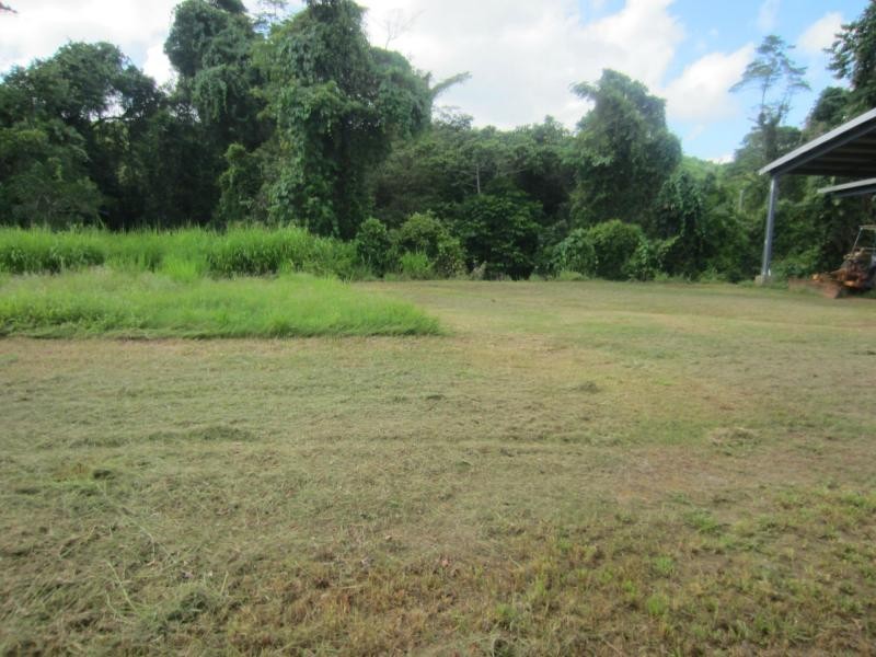 YP 62160 STOTTER Road, Stoters Hill QLD 4860