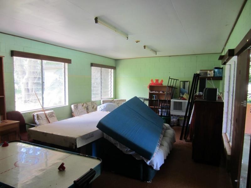 30 Koombal Esplanade, East Trinity QLD 4871