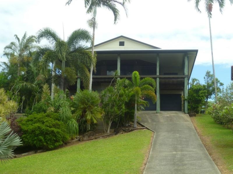 24 DUNKALLI Crescent, Wongaling Beach QLD 4852