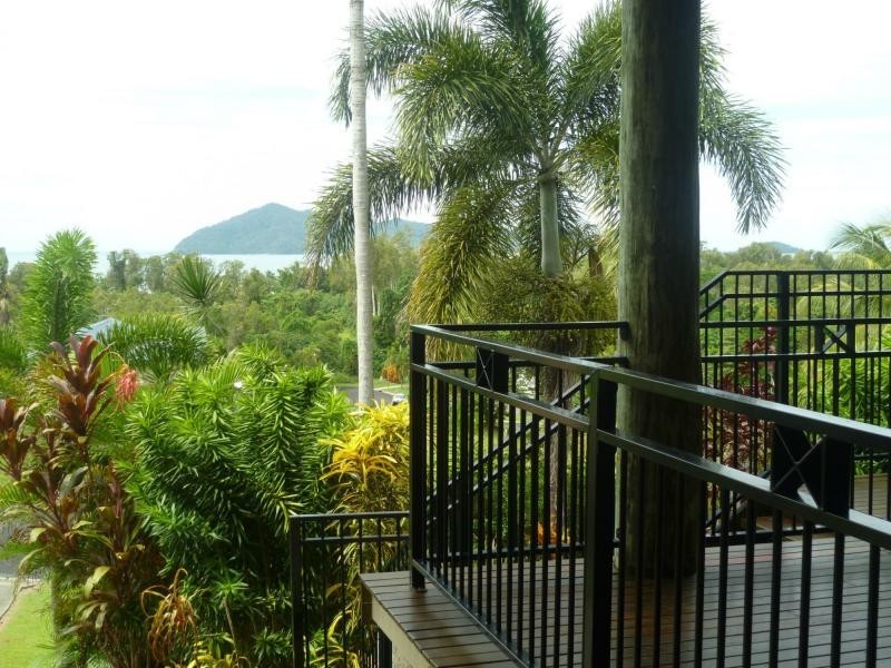 24 DUNKALLI Crescent, Wongaling Beach QLD 4852