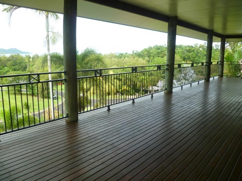24 DUNKALLI Crescent, Wongaling Beach QLD 4852