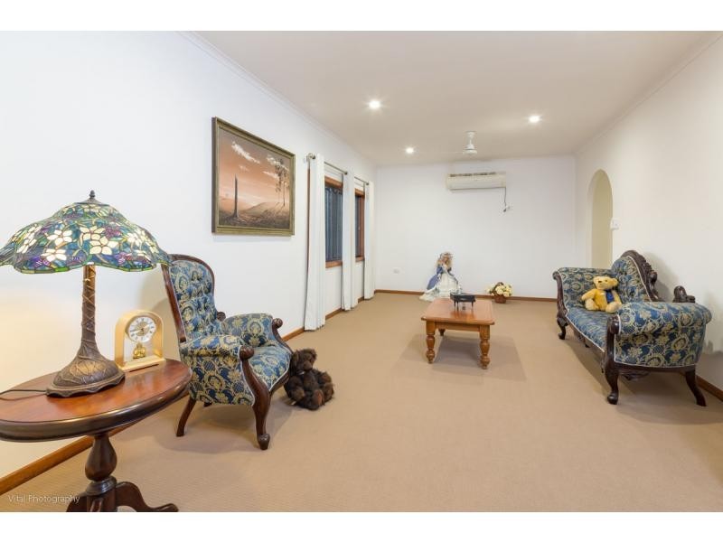Innisfail Estate QLD 4860