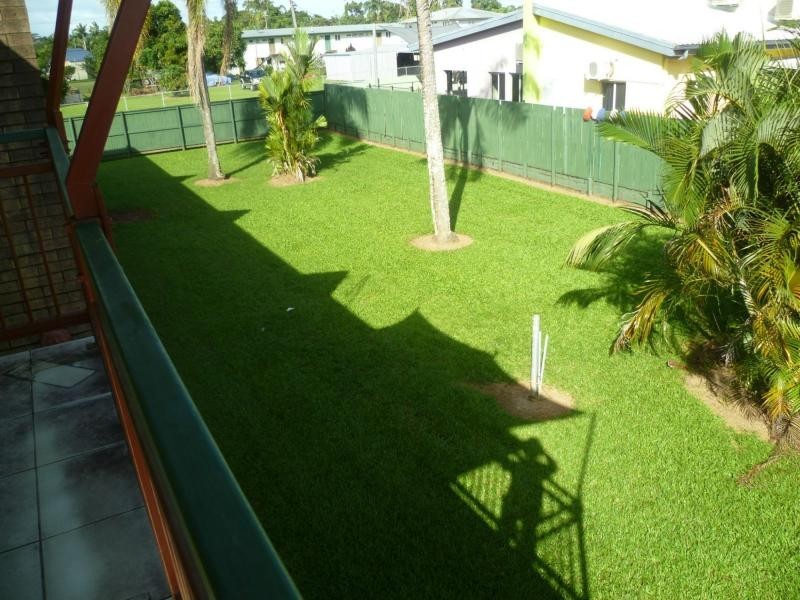 4/5 MAY Street, Innisfail QLD 4860