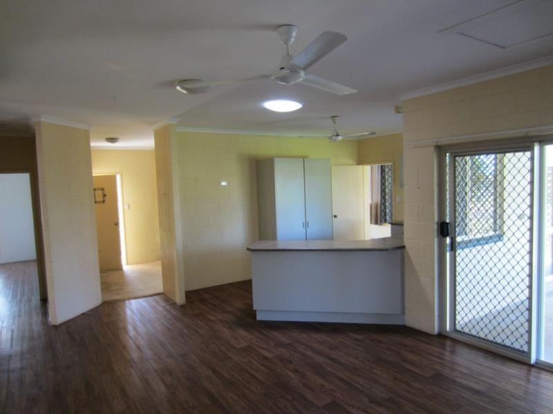 2 Graham Close, Wangan QLD 4871