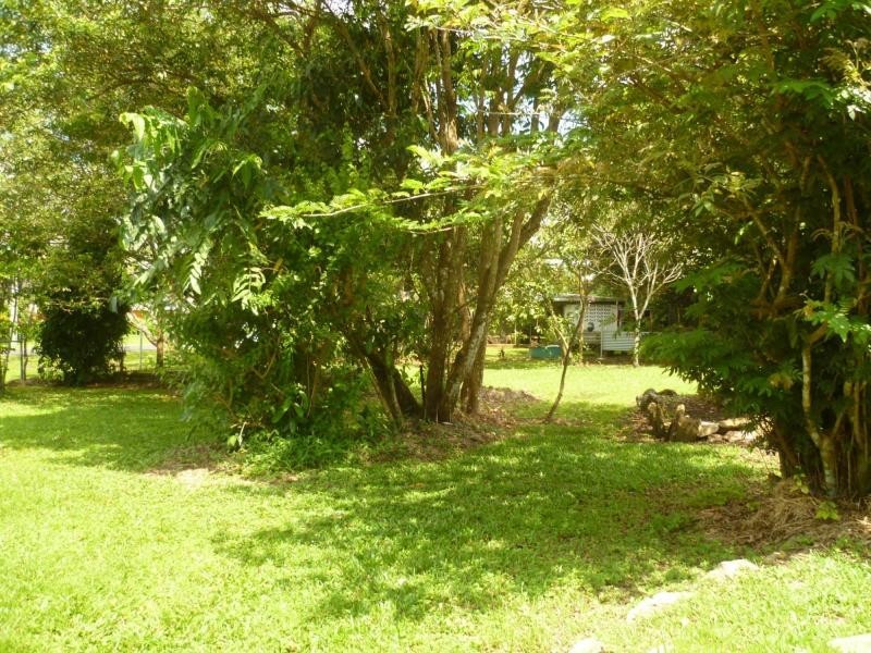 14 RYAN Street, EAST INNISFAIL, East Innisfail QLD 4860