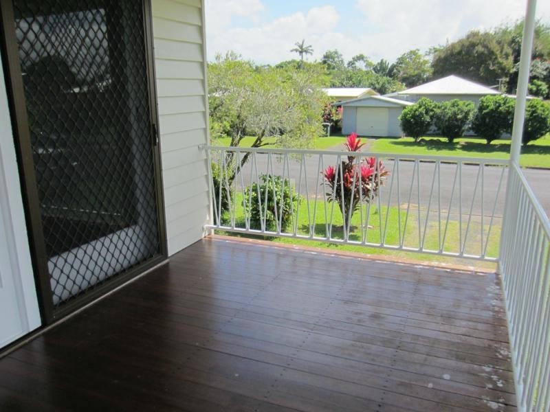 8 SUNDOWN Road, Innisfail QLD 4860