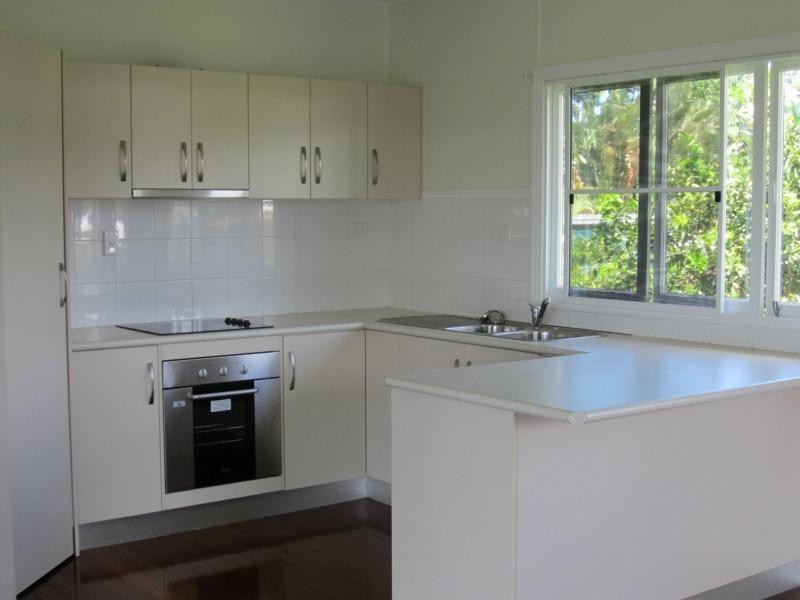 8 SUNDOWN Road, Innisfail QLD 4860