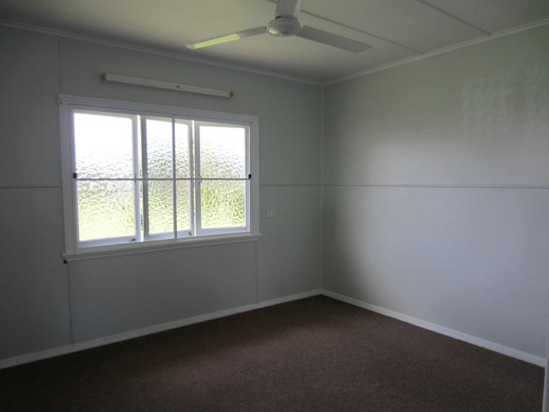 8 SUNDOWN Road, Innisfail QLD 4860