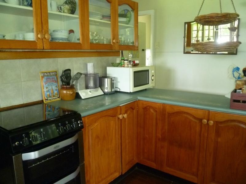 382 PALMERSTON Highway, STOTERS HILL, Stoters Hill QLD 4860