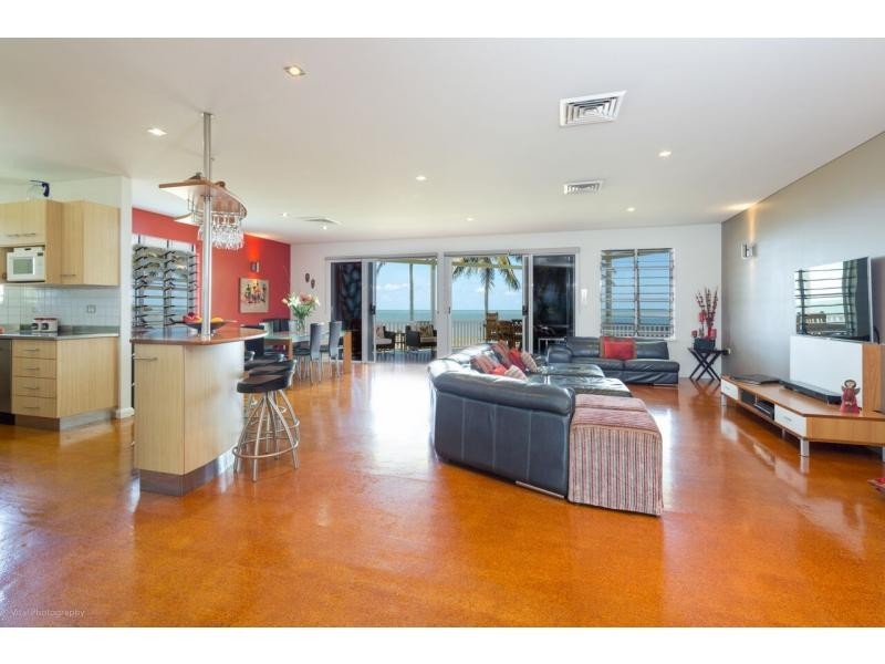 38 Esplanade , Coconuts, Coconuts QLD 4860