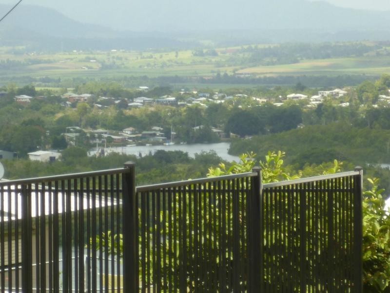 307 Coquette Point Road, INNISFAIL, Coquette Point QLD 4860