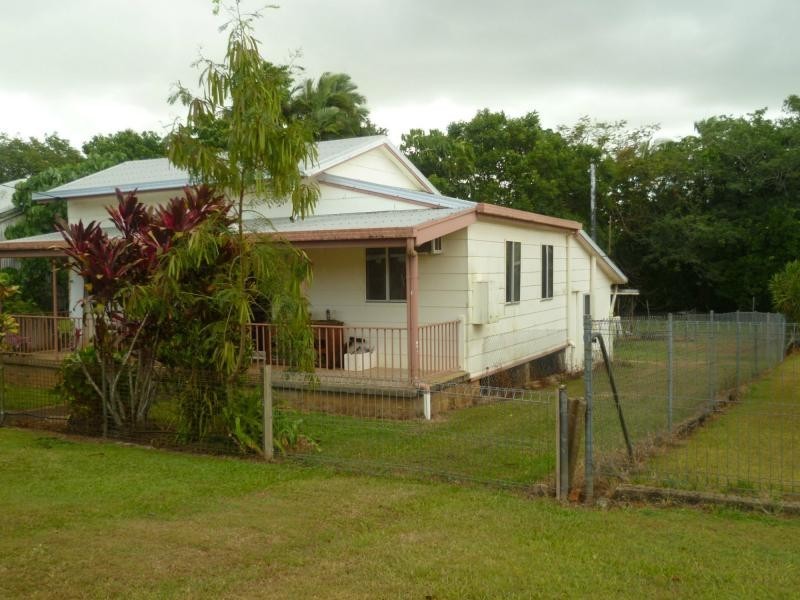 26 Velution Street, Innisfail, Goondi Hill QLD 4860